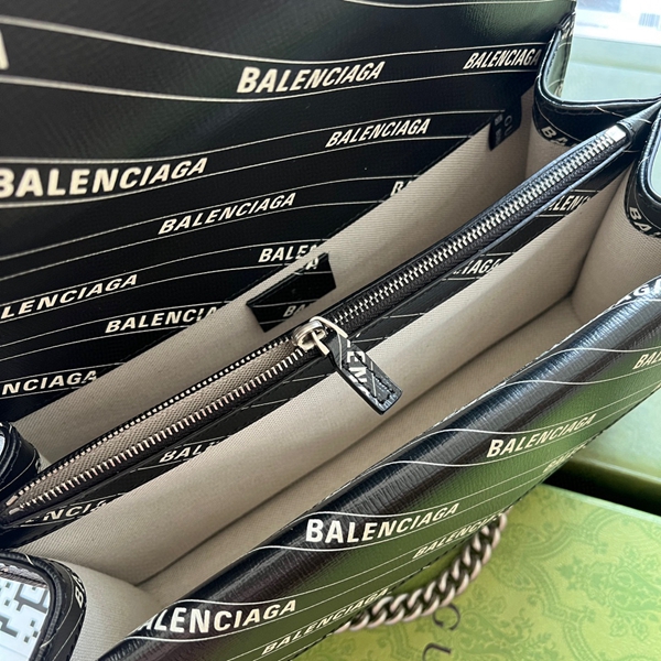 グッチバッグ着用イメージ